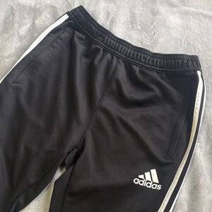 TIRO 25 ESSENTIALS TRAINING PANTS